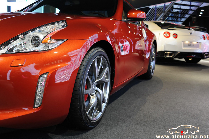 نيسان زد 2013 كوبيه المطورة تنطلق في معرض باريس للسيارات بالصور Nissan 370Z Coupe 2013 48